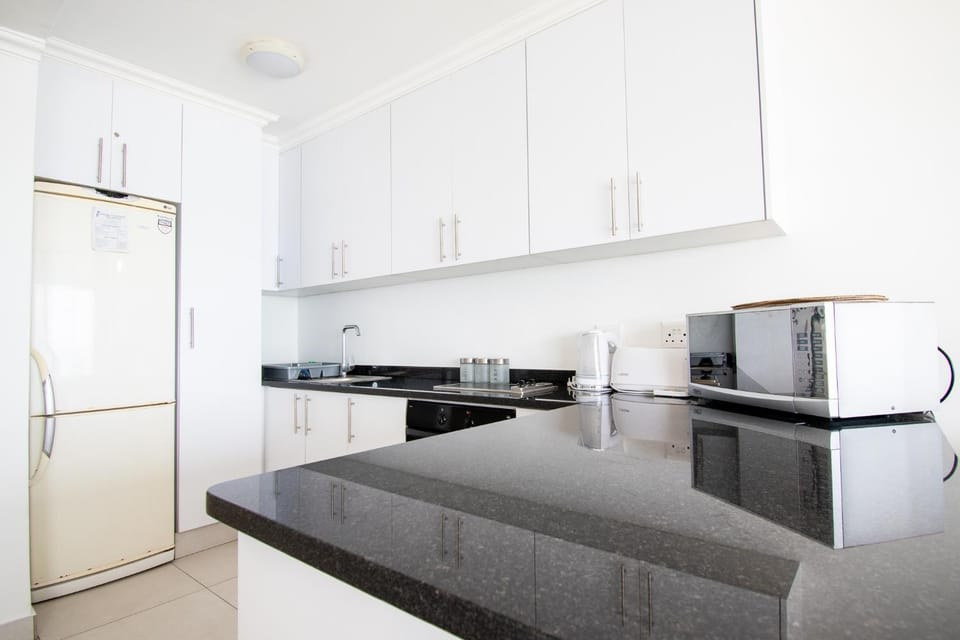 Kitchen or kitchenette, minibar, pet friendly, stove, toaster