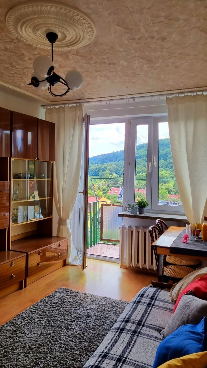Natural landscape, View (from property/room), Balcony/Terrace, Living room, Seating area, Dining area, Mountain view