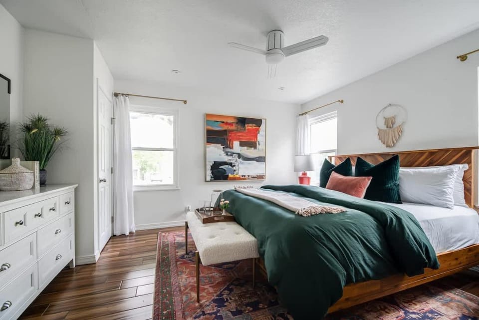 Bed, Bedroom
