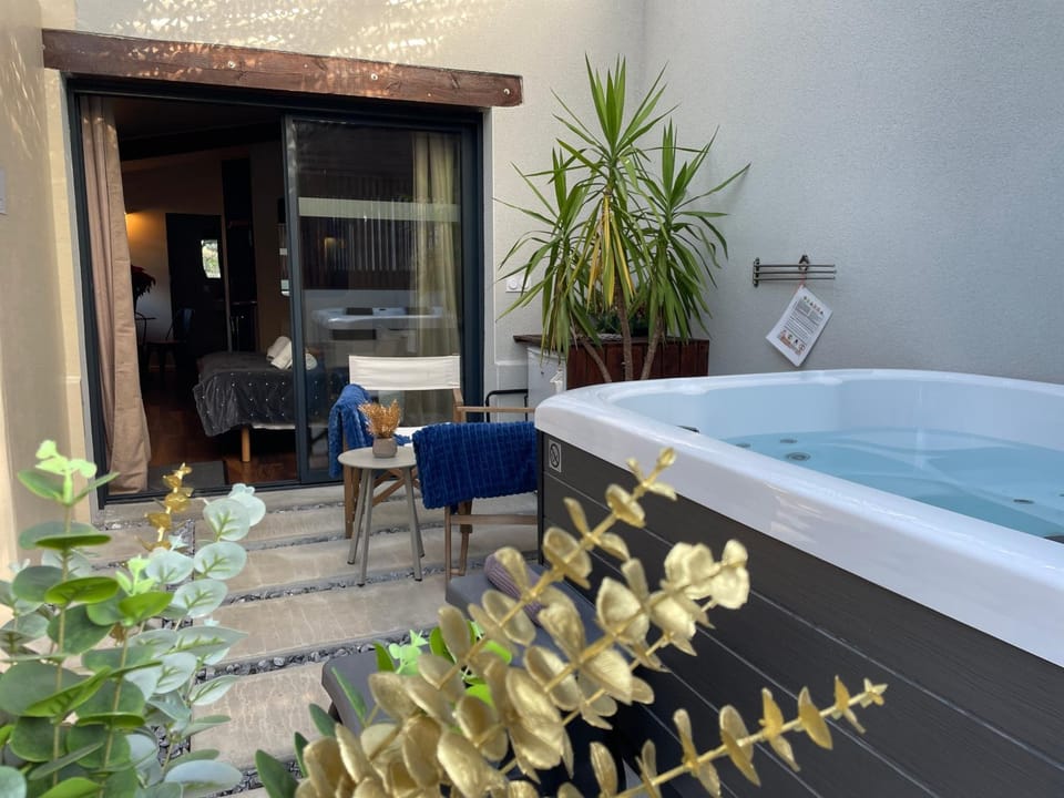 Yanna Lodge, gîte classé 4 étoiles avec Spa couvert entièrement House in Hauts-de-France