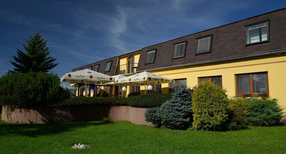 Property building, Spring, Day