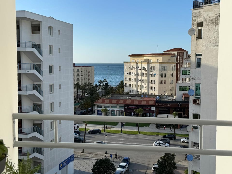 Appartement Familial La Perlavista Tanger Apartment in Tangier