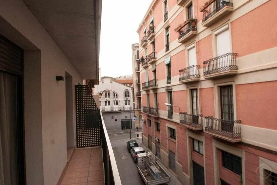 Port VII Apt centrico acogedor w balcon 23 Apartment in Barcelona