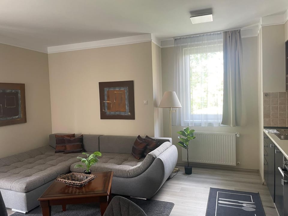 Európa Birdland Apartman Apartment in Hungary
