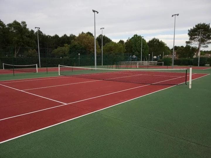 Tennis court