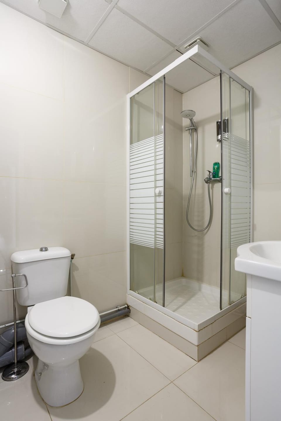 Le blanc droit 3éme étage droite 23A Apartment in Île-de-France