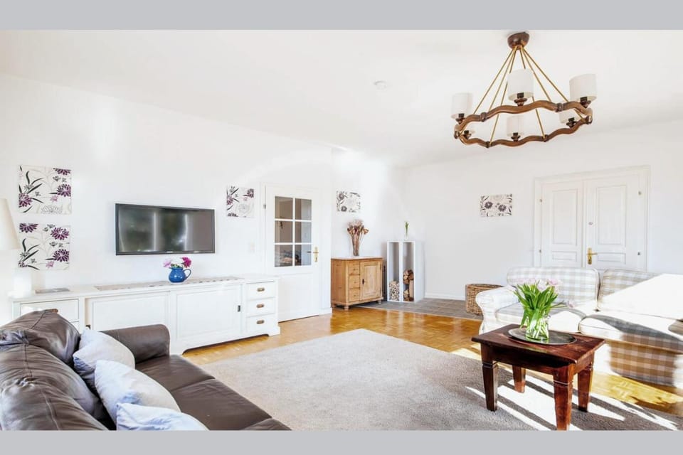 White Villa Apartment in Hungary