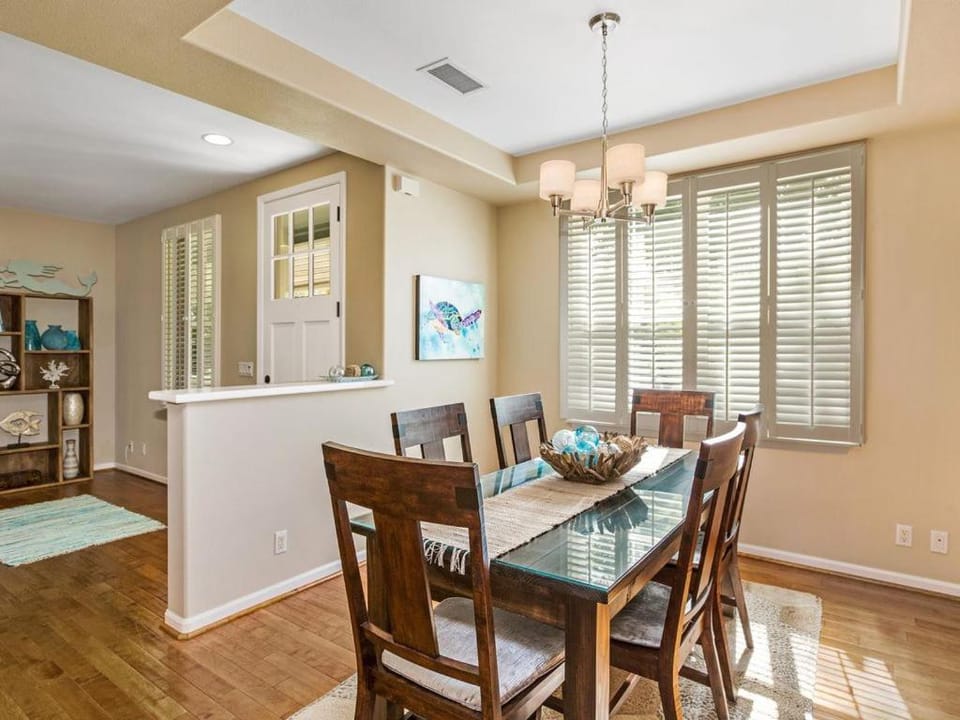 3BR Nihilani Condo with AC, Pool & Close to Shops 8C House in Princeville