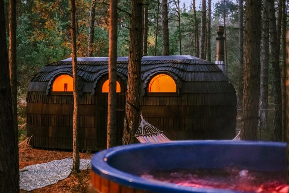 Hot Tub, Sauna