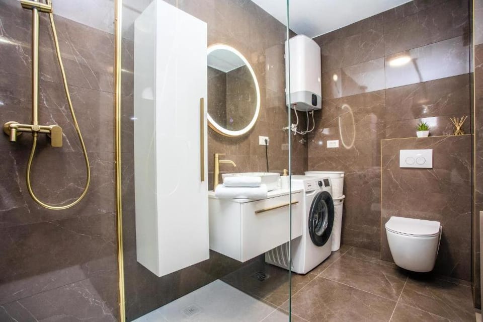 Apartman sa prekrasnim pogledom,potpuno opremljen za 4 osobe Apartment in Podstrana