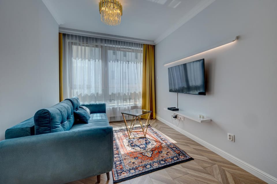 Communal lounge/ TV room, TV and multimedia, Living room, Photo of the whole room, Seating area, Evening entertainment