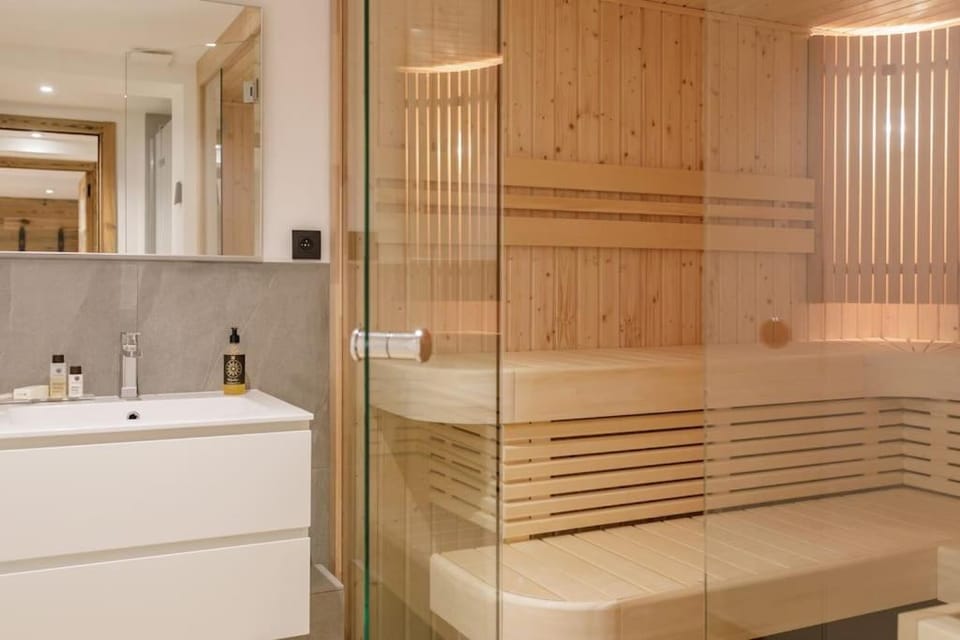Chalet Claudia by Brennus Chamonix Chalet in Chamonix