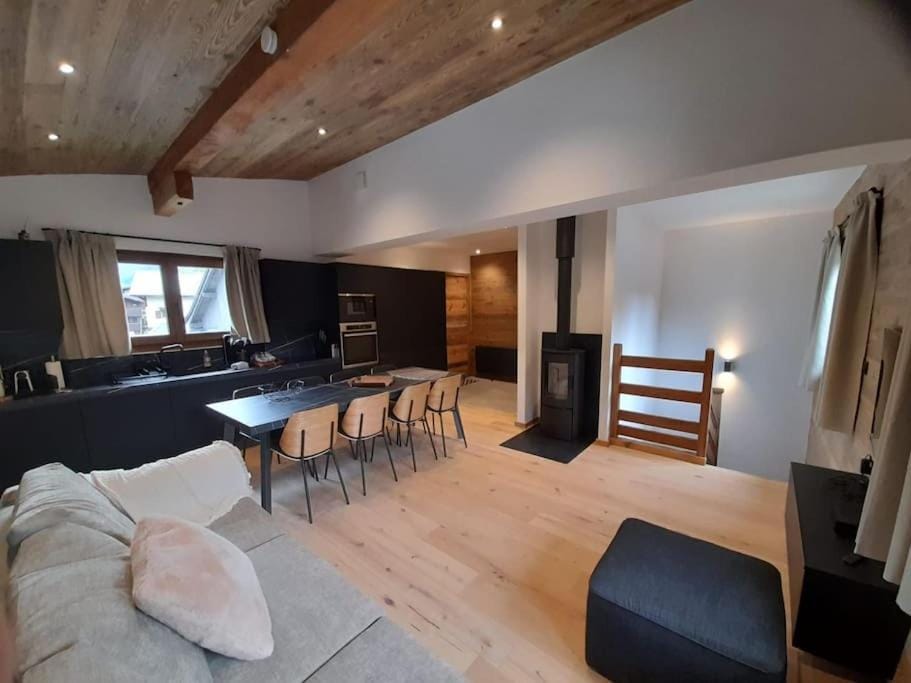 Chalet Claudia by Brennus Chamonix Chalet in Chamonix