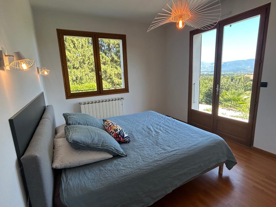 Maison 5 chambres avec vue sur le Vercors House in Provence