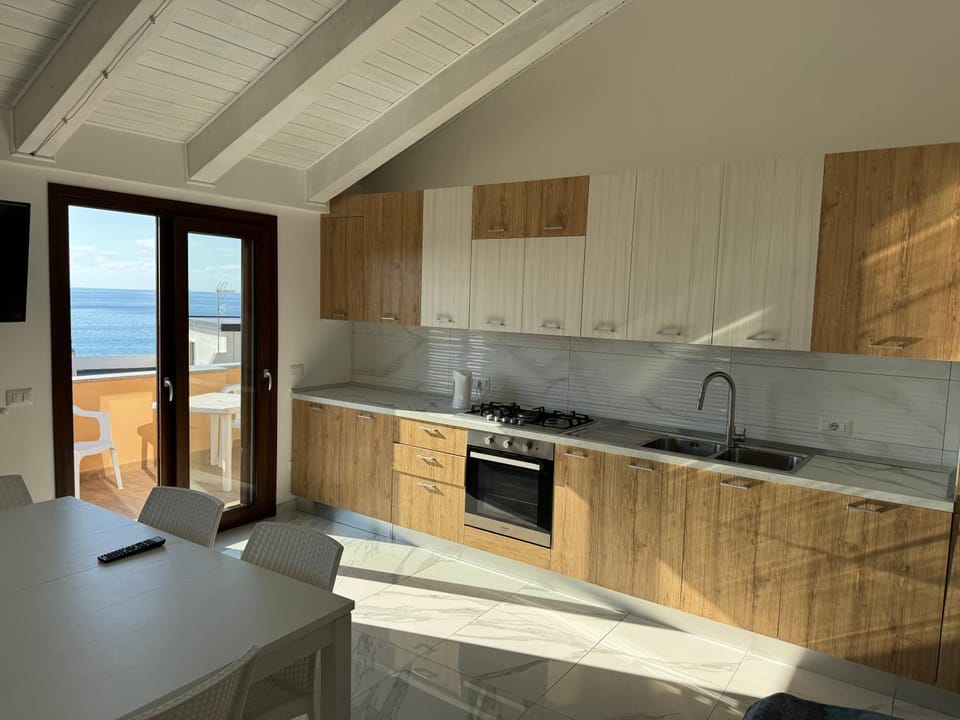 Topazio Rooms & Apartment Tropea Bed and Breakfast in Tropea