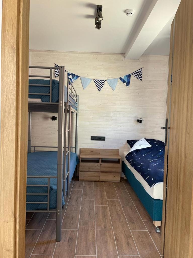 Bed, Photo of the whole room, Bedroom, bunk bed