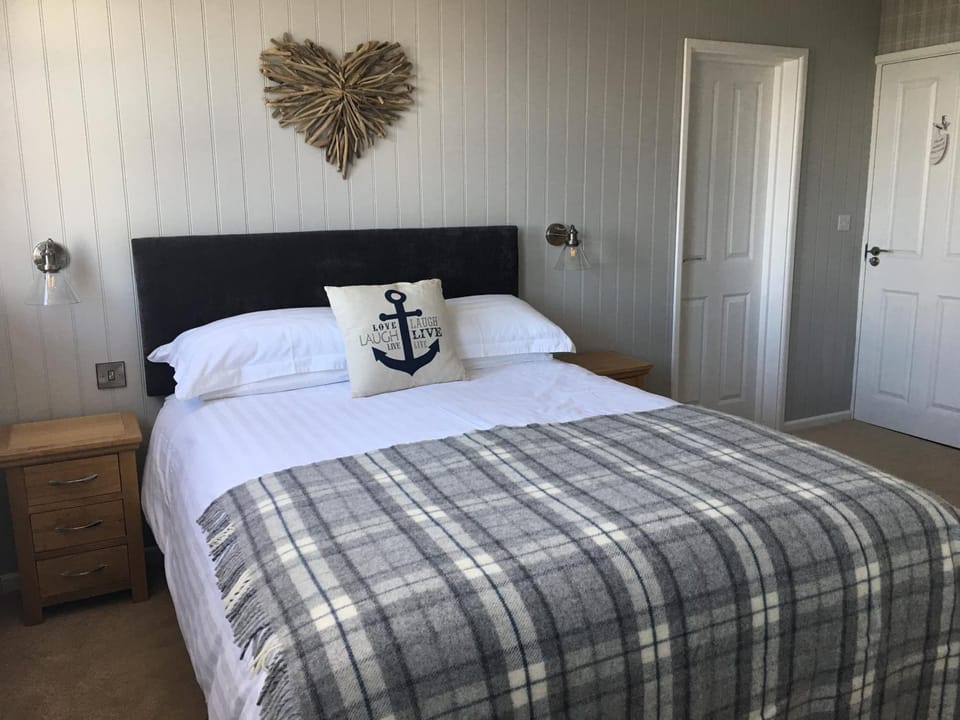 Woodlands Guest House Bed and Breakfast in Saundersfoot