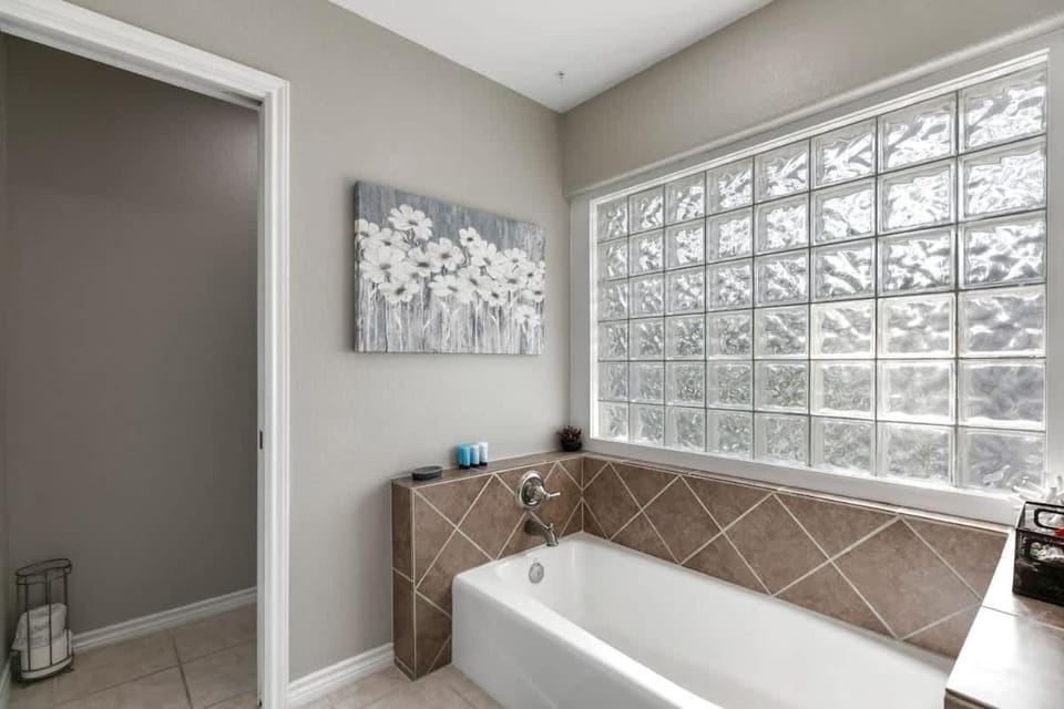 Bathroom, Bath