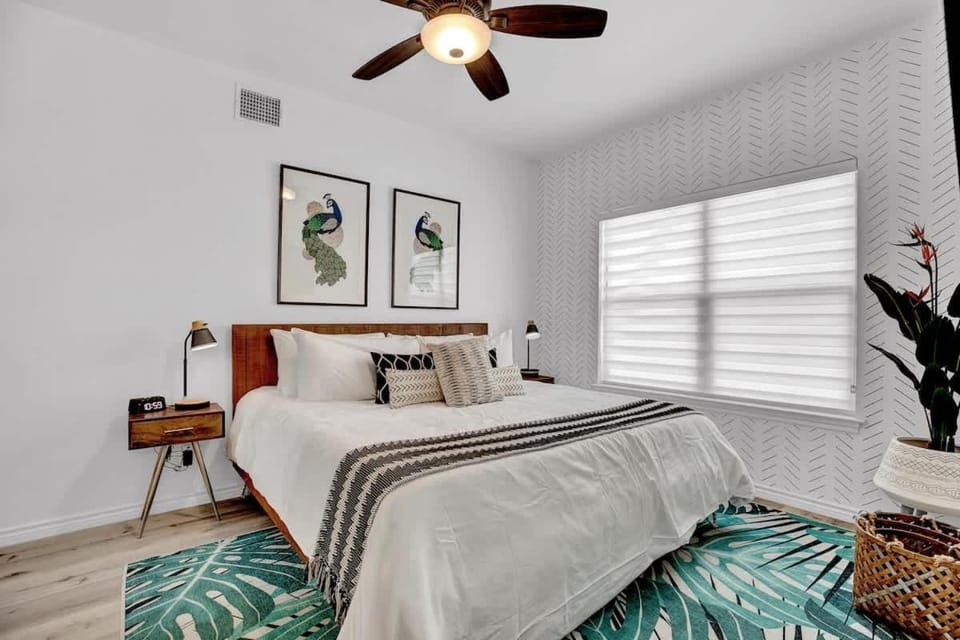 Bed, Bedroom