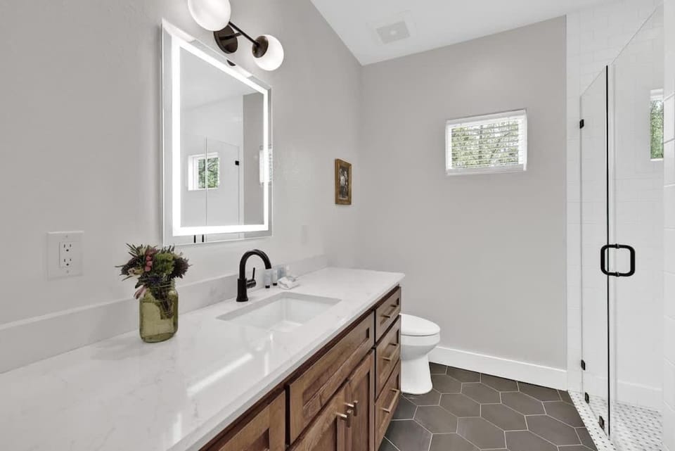 Bathroom, Bath