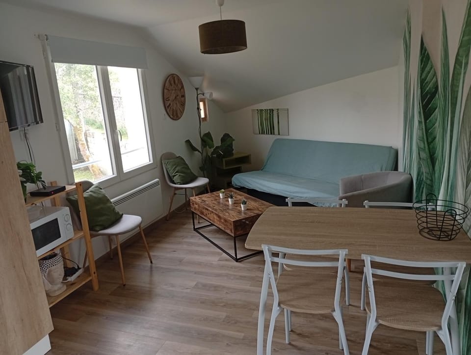 Cosy et moderne centre ville Gourin House in Finistere