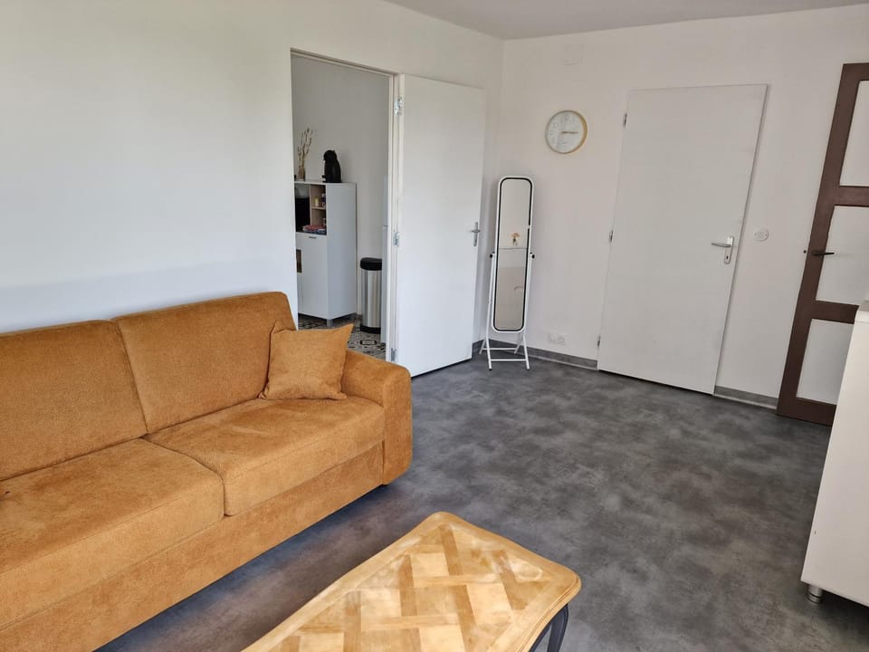 Appartement 2 adultes / 1 enfant Apartment in Bourgogne-Franche-Comté