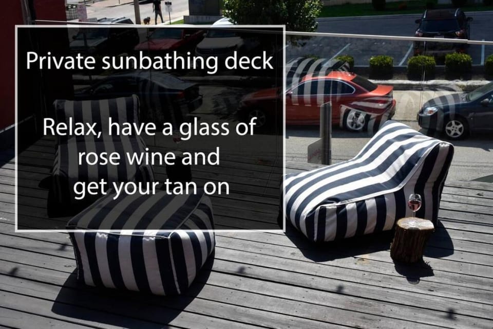 Huge Parkside Retreat - Private Roof Decks House in Over The Rhine