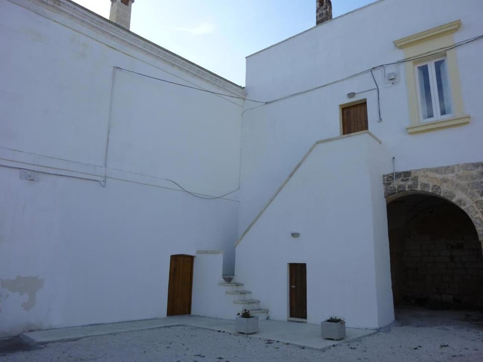 Inner courtyard view