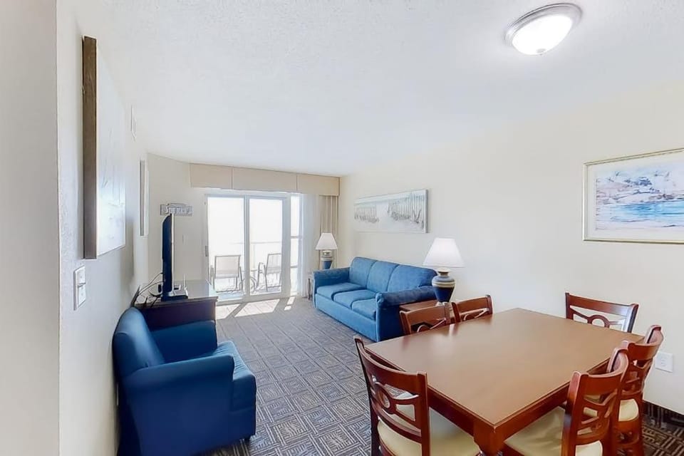 Carolinian Beach Resort 1830 Apartment in Myrtle Beach