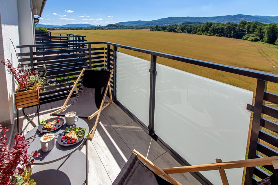 Natural landscape, Balcony/Terrace, Mountain view