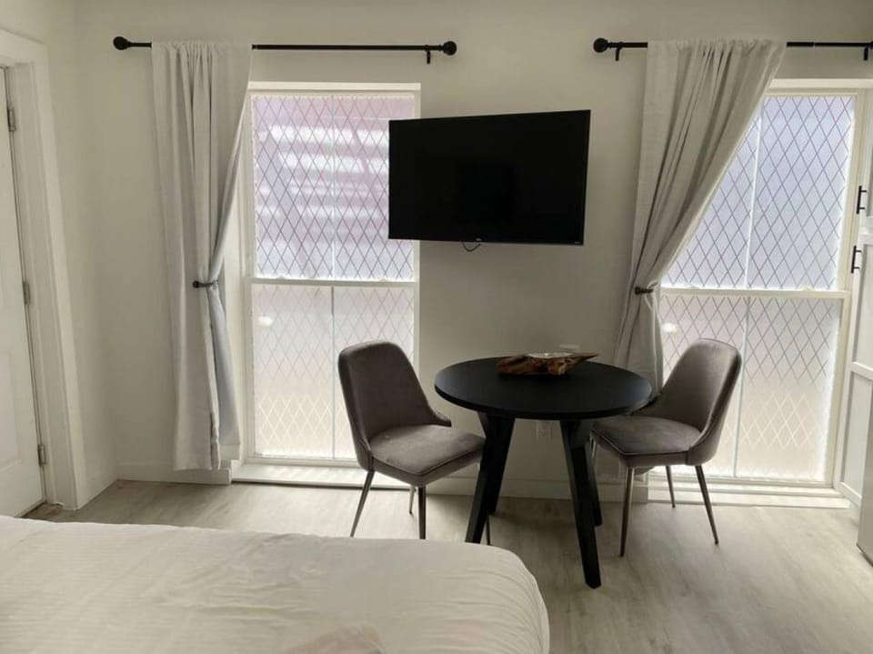 Cute Microapartment Walkable to Everything Apartment in Over The Rhine