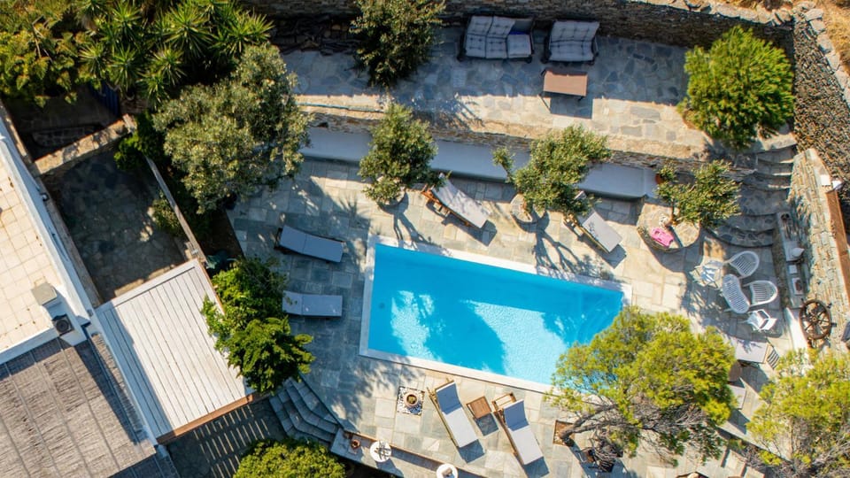 Day, Natural landscape, Bird's eye view, Garden, Garden view, Pool view, Swimming pool, sunbed