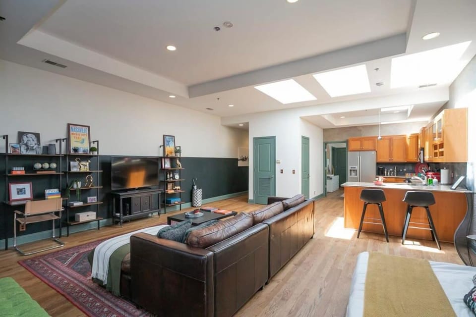 Broadway Penthouse Above Live Music & Bars House in East Nashville