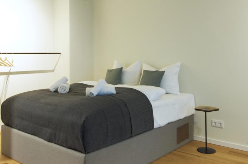 Bed, Bedroom, wardrobe
