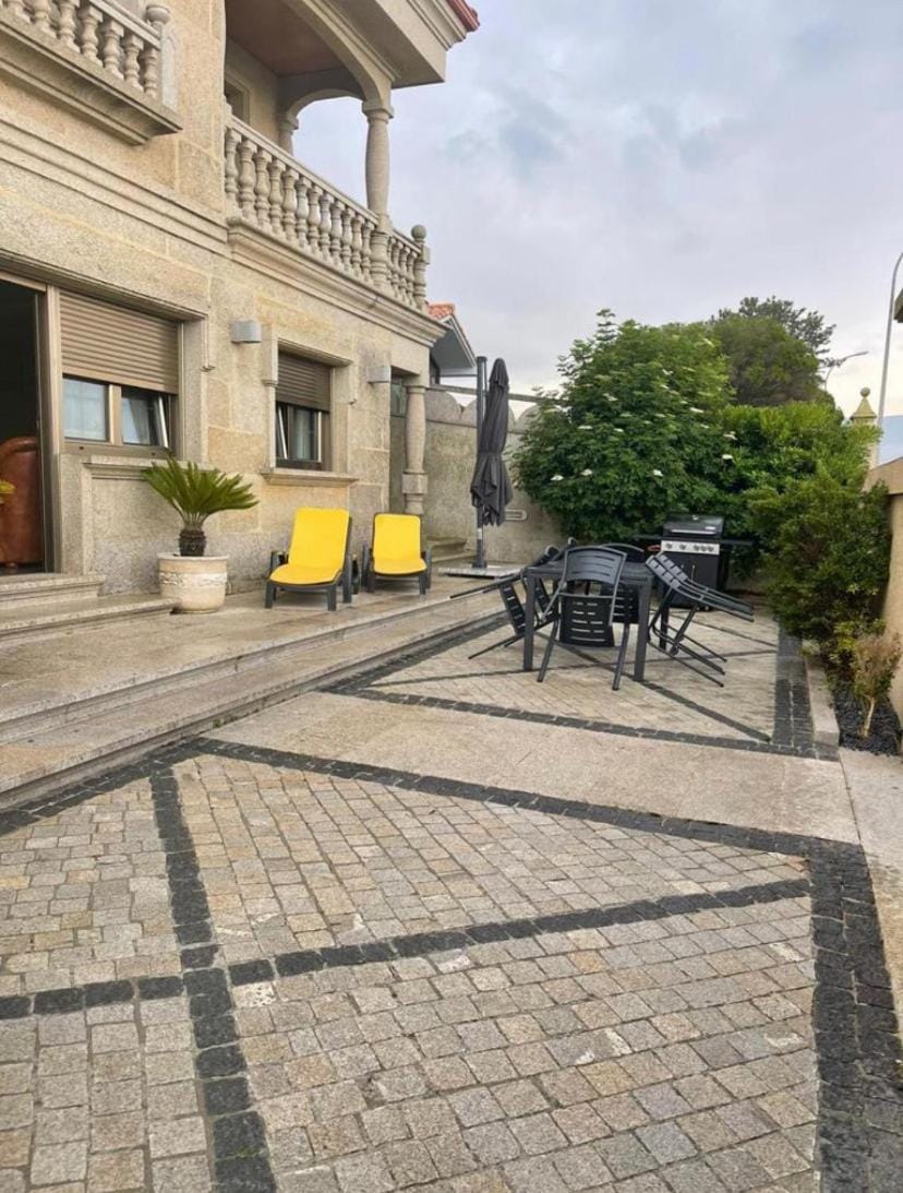 PRIMERA LINEA PLAYA AMERICA House in Viana do Castelo District, Portugal