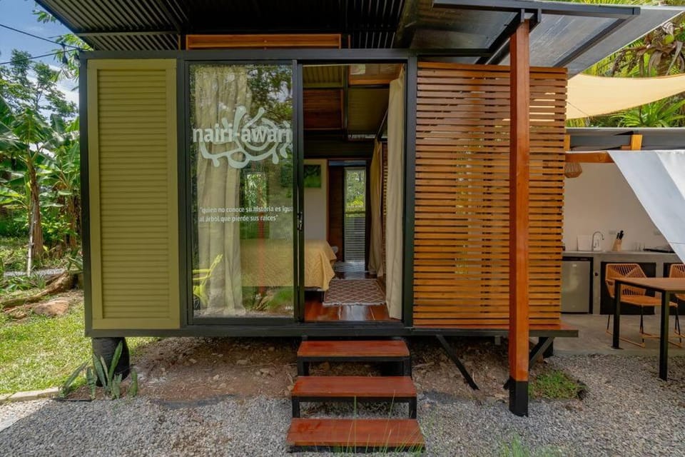Tiny garden house Chalet in Cartago Province, Costa Rica