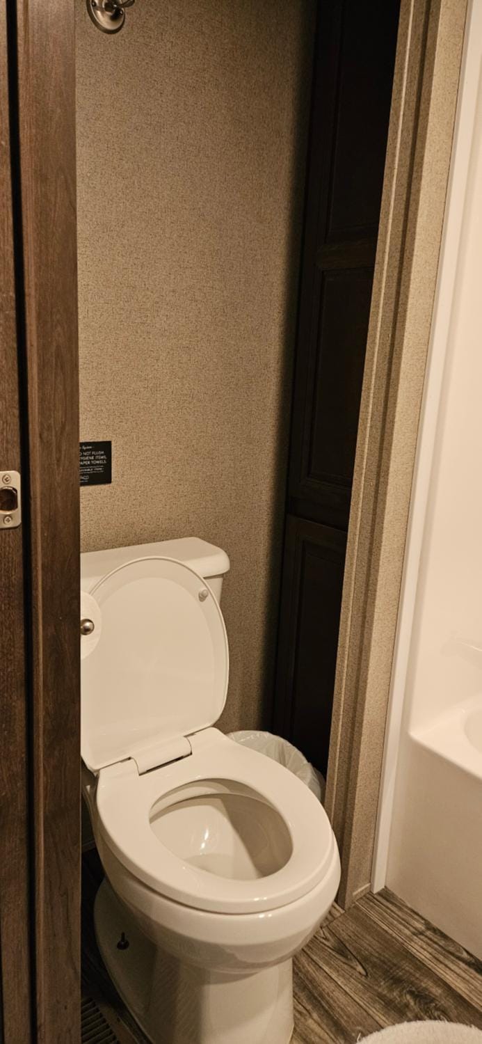 Toilet, Bathroom
