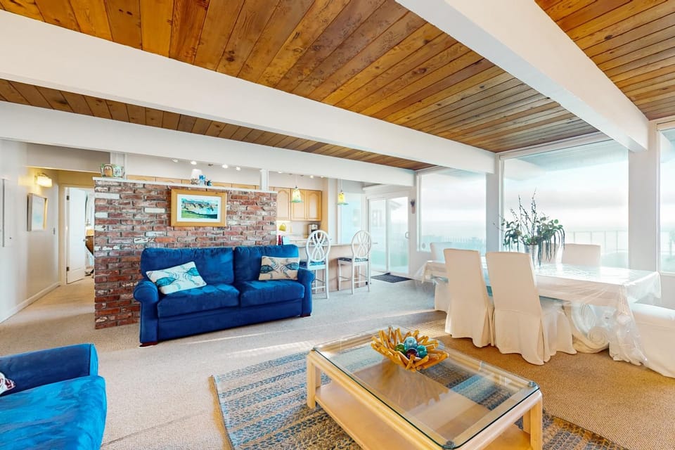 West Beach Retreat Apartment in Whidbey Island