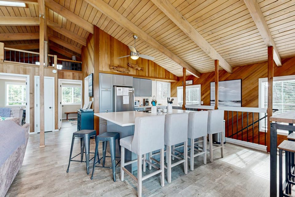 The Sand Ranch House in Rockaway Beach