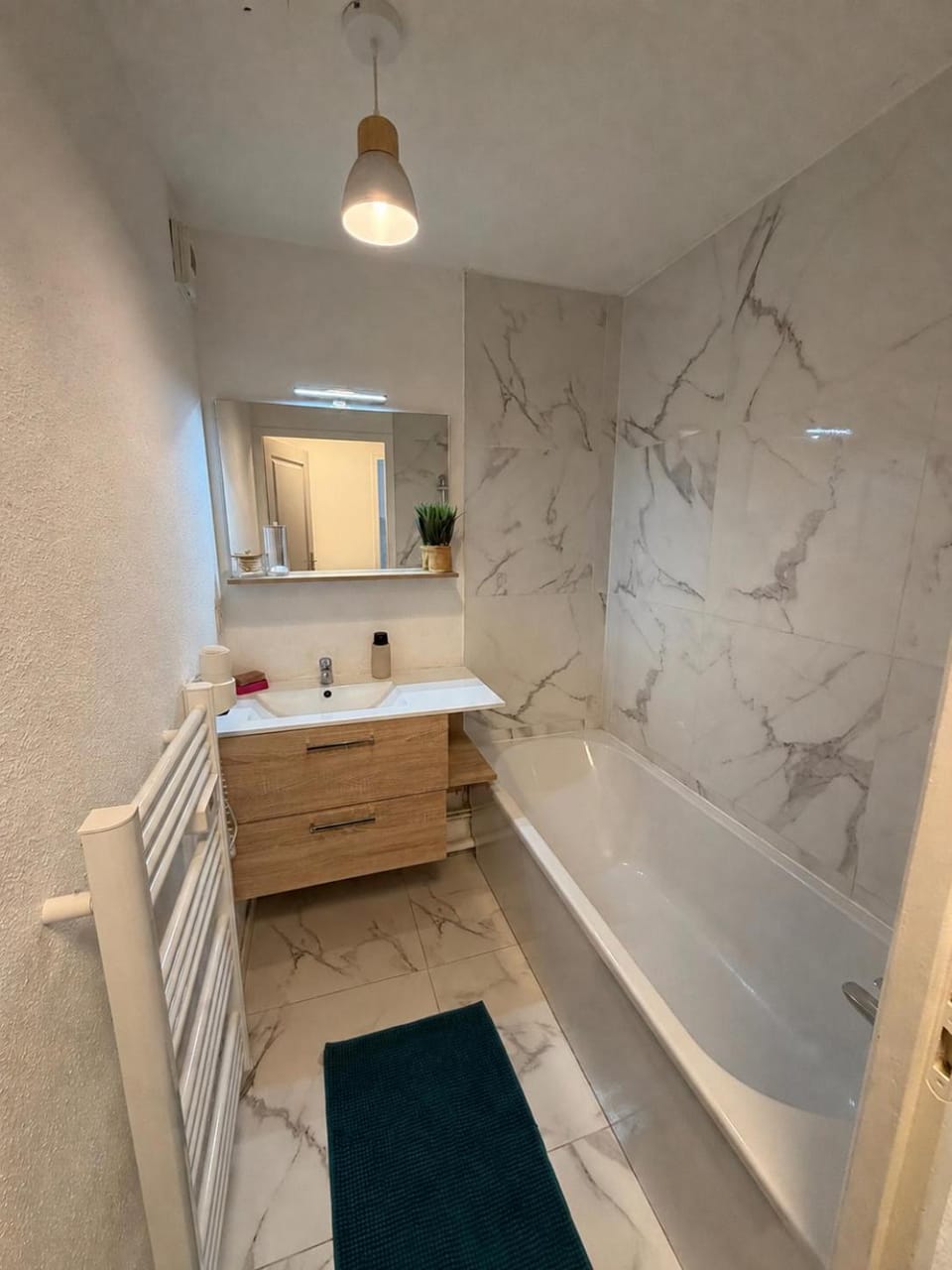 Bathroom, Bath