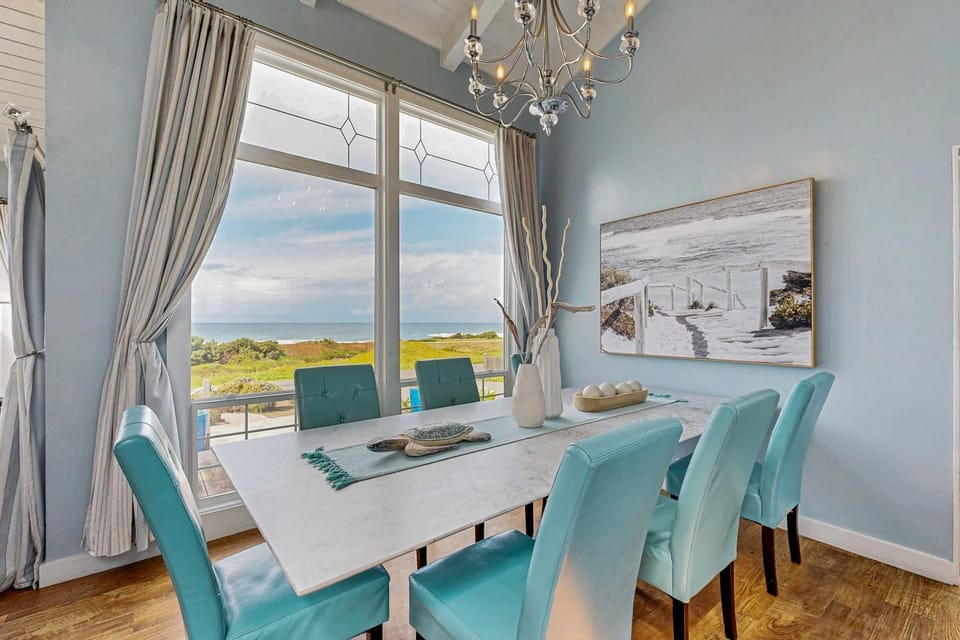 Oceanfront Home-Beach access Guest House Hot Tub House in Mendocino County