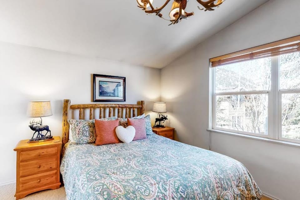 Sun Bird Getaway at River Run House in Ketchum