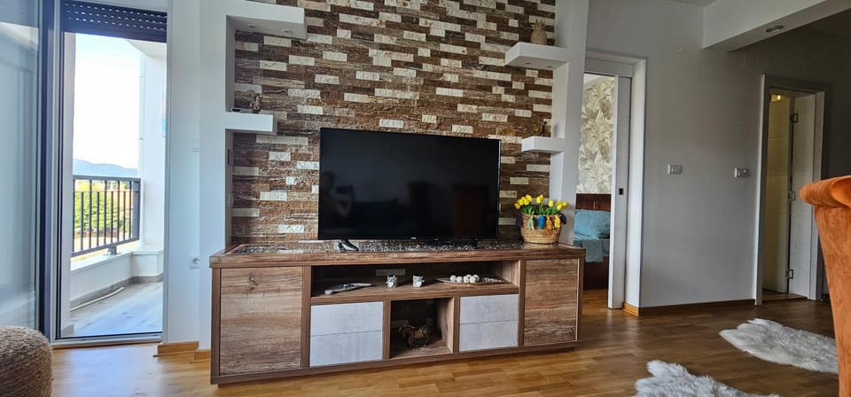 Vrnjački Lux free parking GARAGE Apartment in Serbia