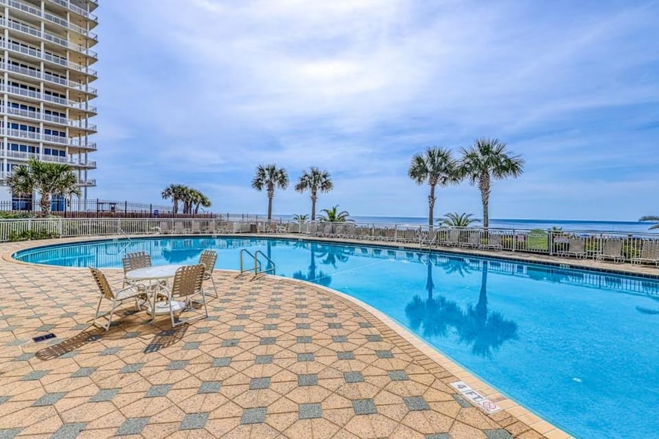 Beach Colony Resort West 10F House in Pensacola Beach