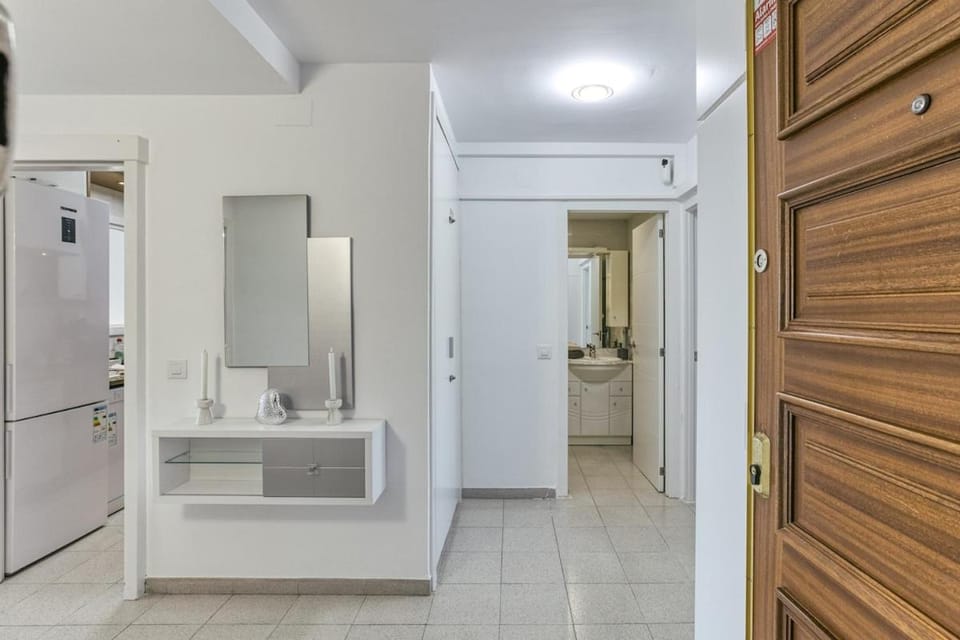 Bathroom, Lobby or reception, wardrobe