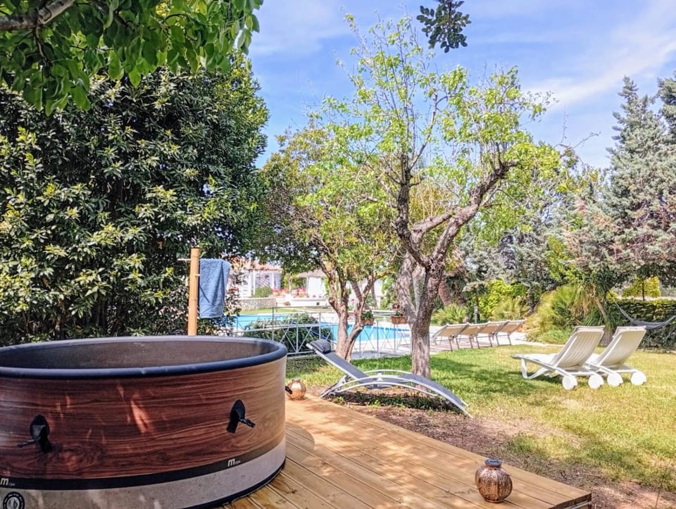 Hot Tub, Open Air Bath