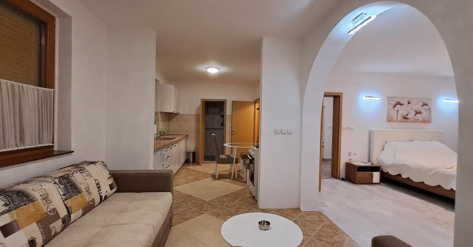 Kitchen or kitchenette, Photo of the whole room, Seating area, Bedroom