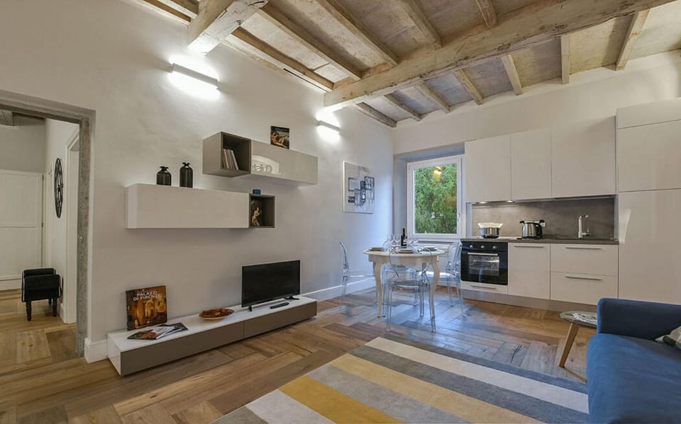 Kitchen or kitchenette, Living room, Dining area