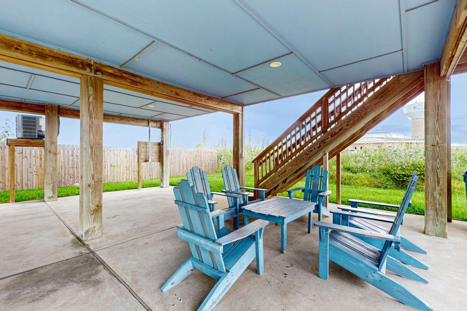 Eskridge Gem - Both Homes House in Port Aransas