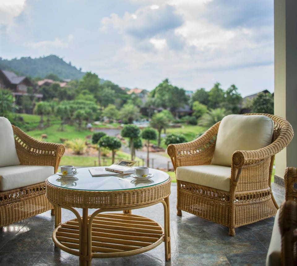 Patio, Day